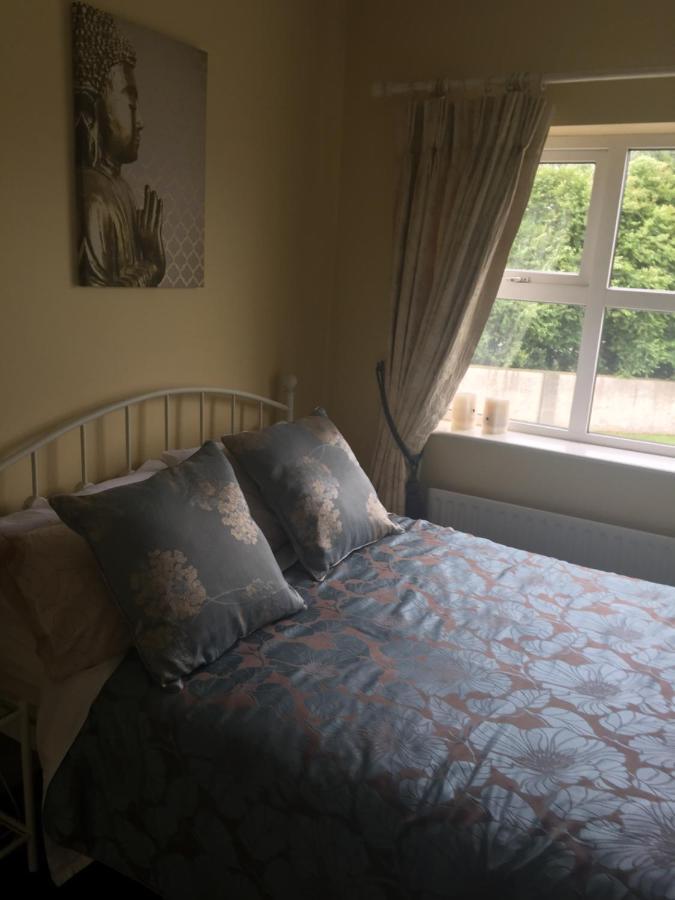 Tara Lodge Galway Ngoại thất bức ảnh